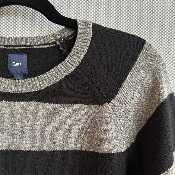 GAP | Striped Crew Neck Wool Blend Sweater | Colour Block Pullover - Picture 3 of 10